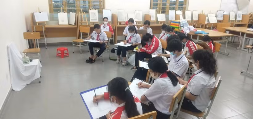 Học sinh dân tộc thiểu số Kon Tum trải nghiệm nhiều hoạt động thiết thực ảnh 13