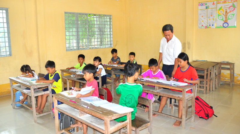 “Gieo chữ” nơi "ốc đảo" bốn bề sông nước ảnh 2