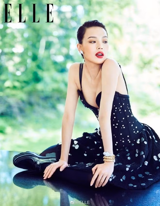 Cô tự cho rằng, bản thân là người nghiêm khắc và chỉn chu trong sự nghiệp. Chính vì vậy, việc sức khỏe không đảm bảo đã khiến cô đã lâu không nhận lời đóng phim. Tác phẩm gần nhất mà cô thực hiện là Tìm nàng vào năm 2021. Cô tự cho rằng, bản thân là người nghiêm khắc và chỉn chu trong sự nghiệp. Chính vì vậy, việc sức khỏe không đảm bảo đã khiến cô đã lâu không nhận lời đóng phim. Tác phẩm gần nhất mà cô thực hiện là Tìm nàng vào năm 2021.