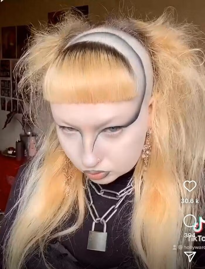 Những sự cố hy hữu khi làm tóc khiến nhiều người mất niềm tin vào thợ tóc