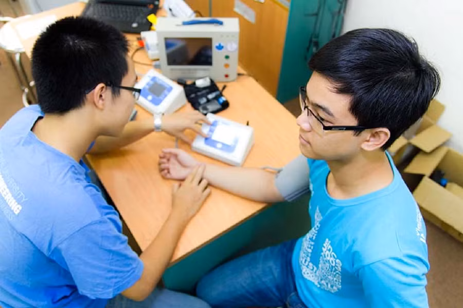 Chương trình Kỹ thuật Y Sinh của Trường ĐH Quốc tế (ĐHQG TPHCM) đạt chuẩn kiểm định AUN-QA