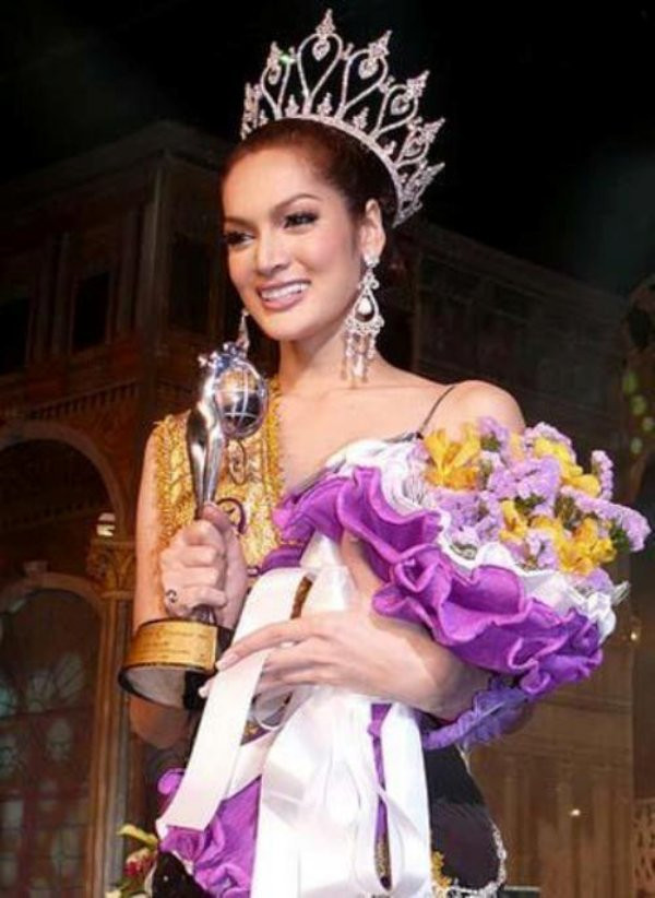 Sở hữu ngoại hình lai sắc sảo và vóc dáng chuẩn chỉnh, người đẹp chuyển giới khiến nhiều người không khỏi trầm trồ ngưỡng mộ mỗi khi xuất hiện trước công chúng.