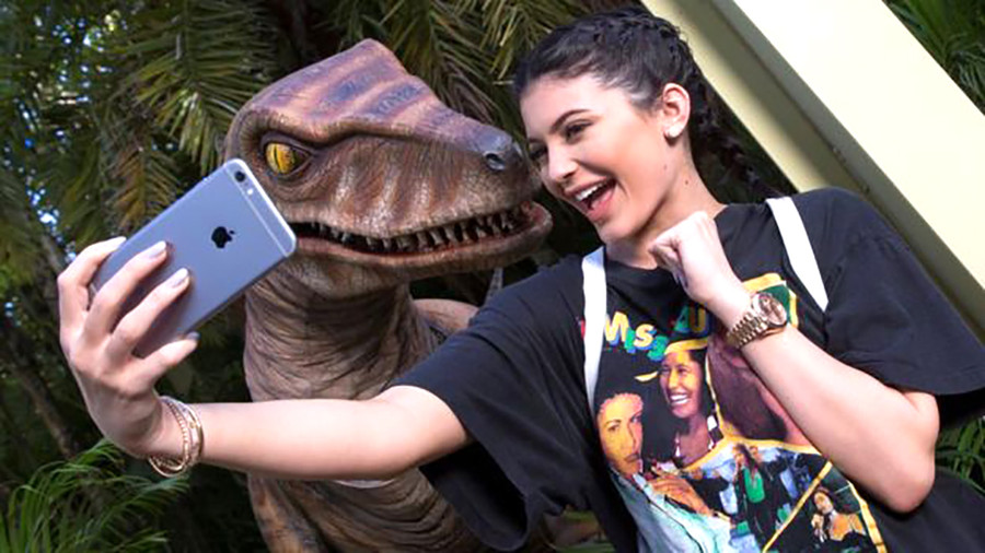 Jenner biết cách dùng mạng xã hội để làm giàu.