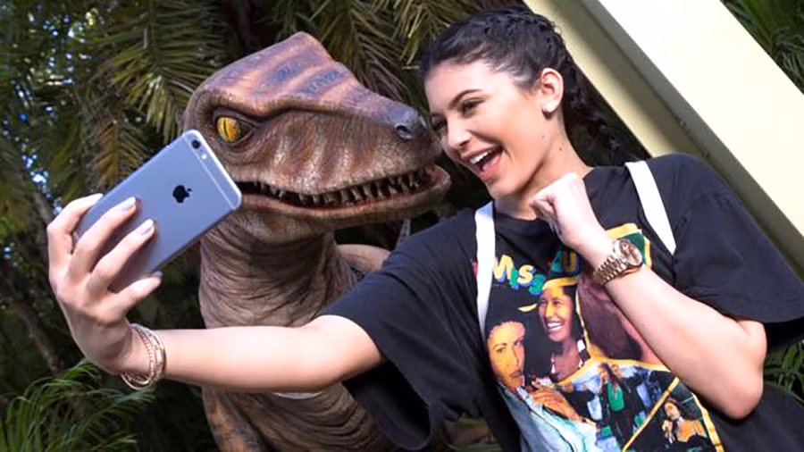 Jenner biết cách dùng mạng xã hội để làm giàu.