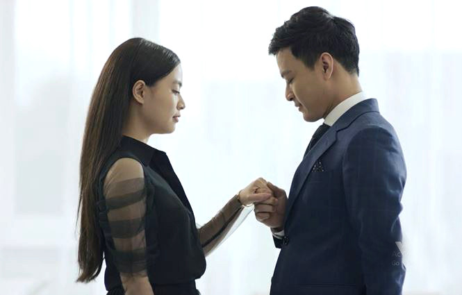 Hoàng Thùy Linh trong phim “Mê cung”. Hoàng Thùy Linh trong phim “Mê cung”.