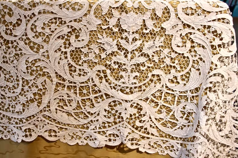 Một sản phẩm đăng ten thủ công.