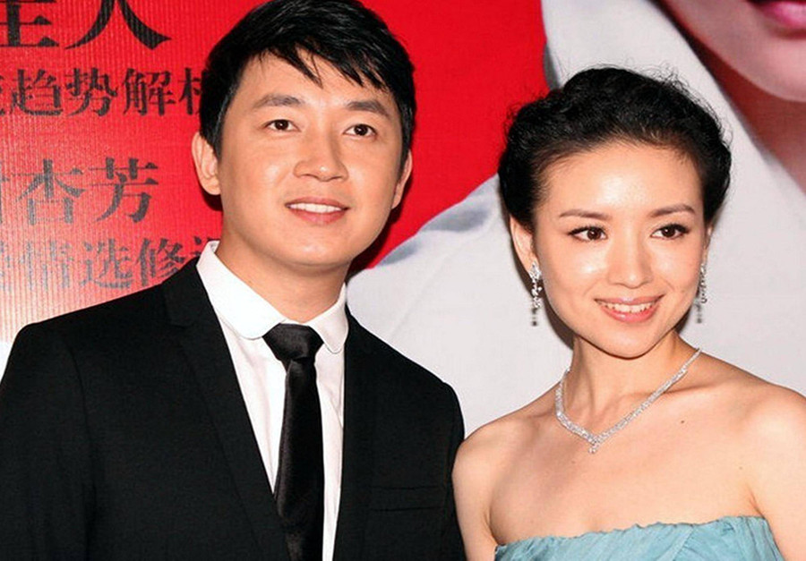 Đổng Khiết và chồng cũ từng gây ồn ào một thời gian dài trước khi công bố ly hôn. Đổng Khiết và chồng cũ từng gây ồn ào một thời gian dài trước khi công bố ly hôn.