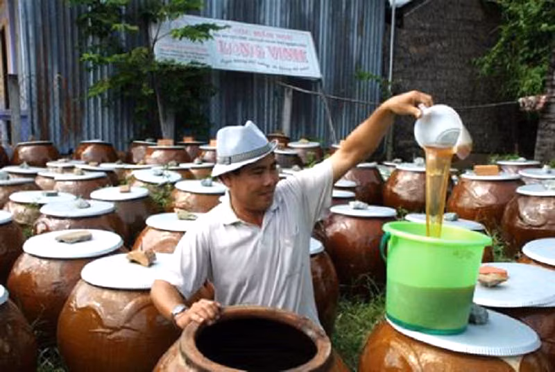 Thành phẩm nước mắm rươi