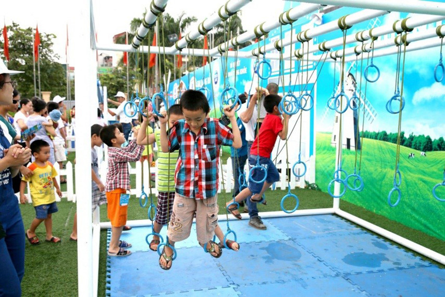Cô Gái Hà Lan cung cấp cho bé dưỡng chất để vận động mỗi ngày Cô Gái Hà Lan cung cấp cho bé dưỡng chất để vận động mỗi ngày