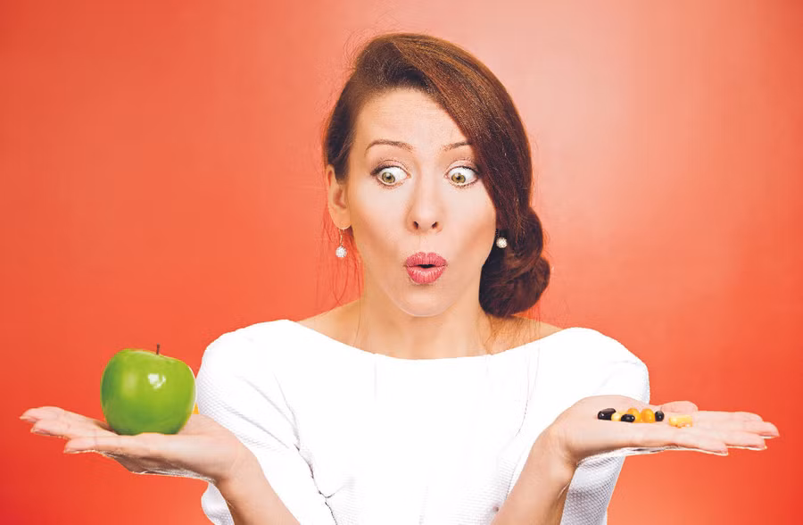 Các bác sĩ nói rằng cách dinh dưỡng tốt nhất là ăn uống cân bằng với nhiều trái cây và rau củ