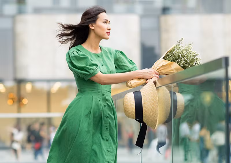 Hoa hậu Phụ nữ Việt Nam qua ảnh 2006 Dương Mỹ Linh