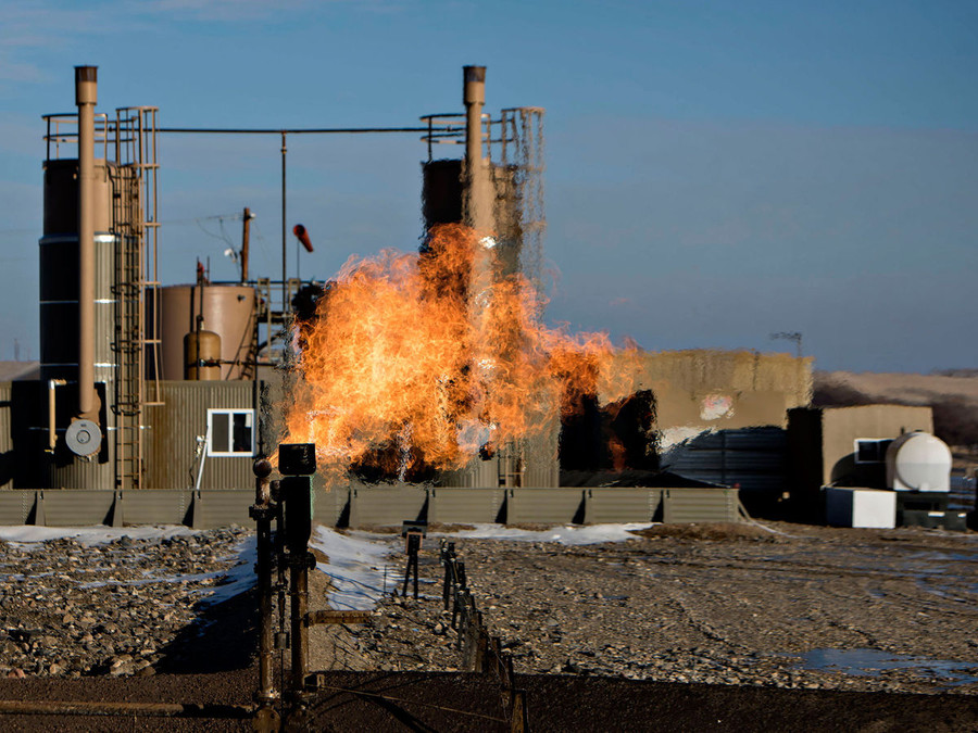 Quá trình sản xuất dầu mỏ Quá trình sản xuất dầu mỏ