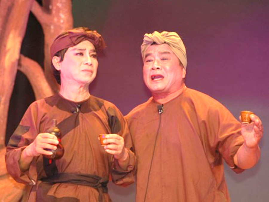 NS Thanh Tú và NS Thanh Sang trong Bên cầu dệt lụa NS Thanh Tú và NS Thanh Sang trong Bên cầu dệt lụa