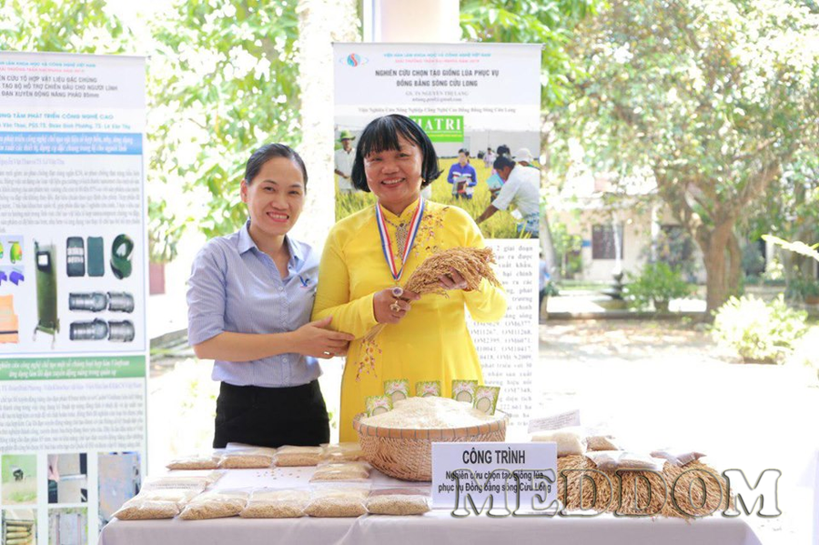 GS.TS Nguyễn Thị Lang tại một sự kiện về nông nghiệp