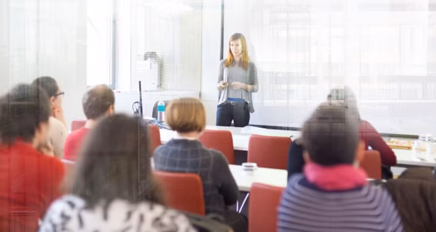 Một số trường tư còn là tấm vé trực tiếp qua cửa Trường Ivy League.