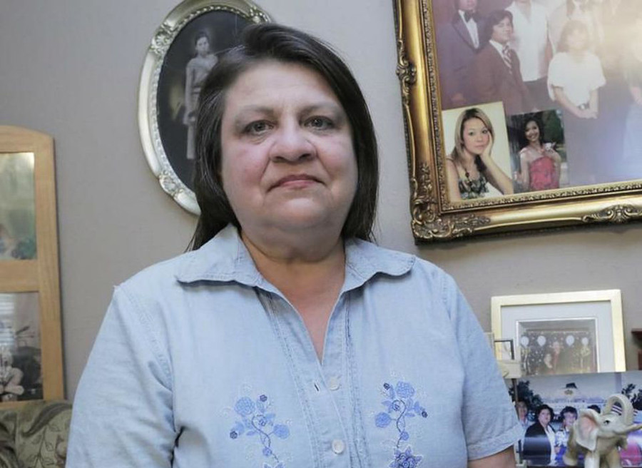 Herlinda Garcia (Mỹ) phải trải qua điều trị ung thư suốt 2 năm dù hoàn toàn khỏe mạnh. Herlinda Garcia (Mỹ) phải trải qua điều trị ung thư suốt 2 năm dù hoàn toàn khỏe mạnh.