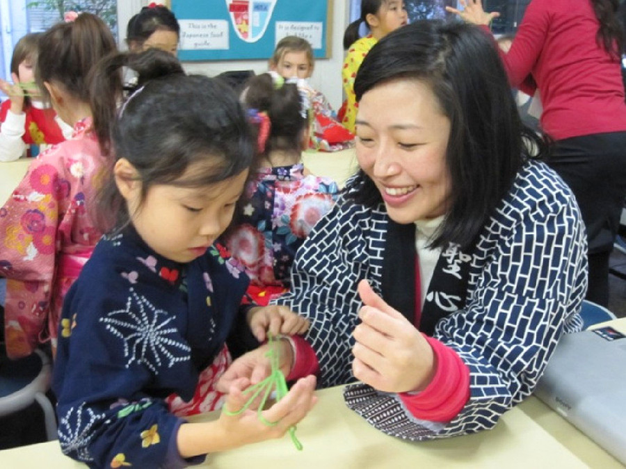 Giáo viên Nhật Bản luôn sẵn sàng dành nhiều thời gian ngoài giờ kèm cặp học sinh yếu kém