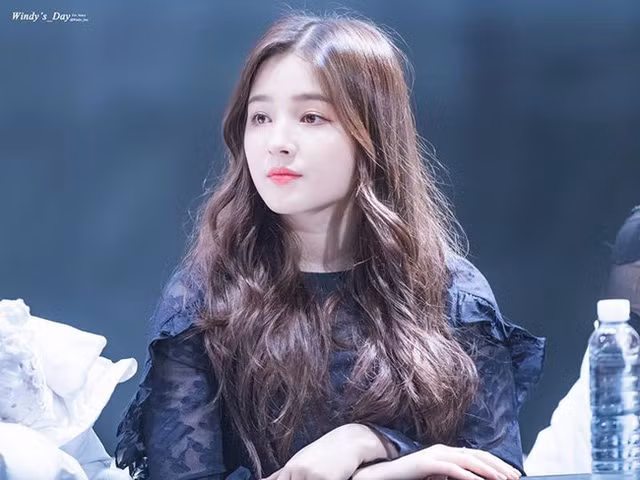 Phụ nữ có 3 đặc điểm này trên khuôn mặt chính là dấu hiệu lão hóa trước tuổi, cần thay đổi thói quen sống gấp - Ảnh 5.