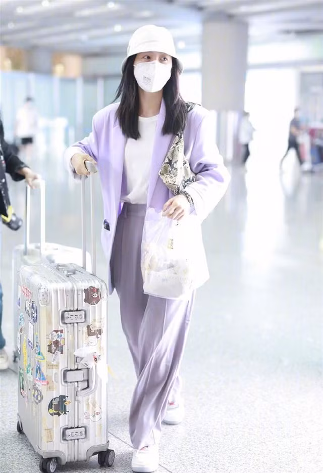 3 kiểu blazer được sao châu Á cưng nhất vì mặc thế nào cũng đẹp và sang - Ảnh 7.