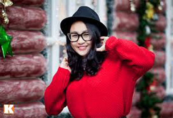 Là con của người nổi tiếng Thiện Thanh luôn cảm thấy áp lực vì "bóng" của cha mẹ quá lớn.