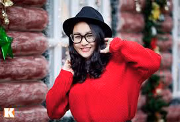 Là con của người nổi tiếng Thiện Thanh luôn cảm thấy áp lực vì "bóng" của cha mẹ quá lớn.