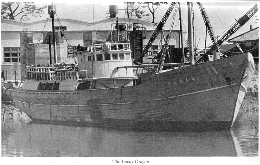 Tàu đánh cá Lucky Dragon