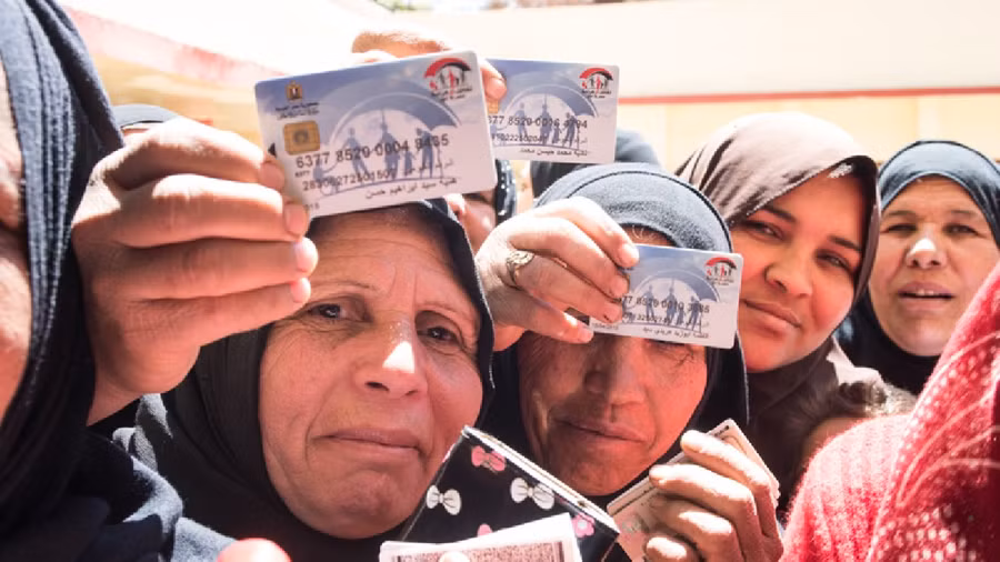 Trợ cấp tiền để thu hút người học