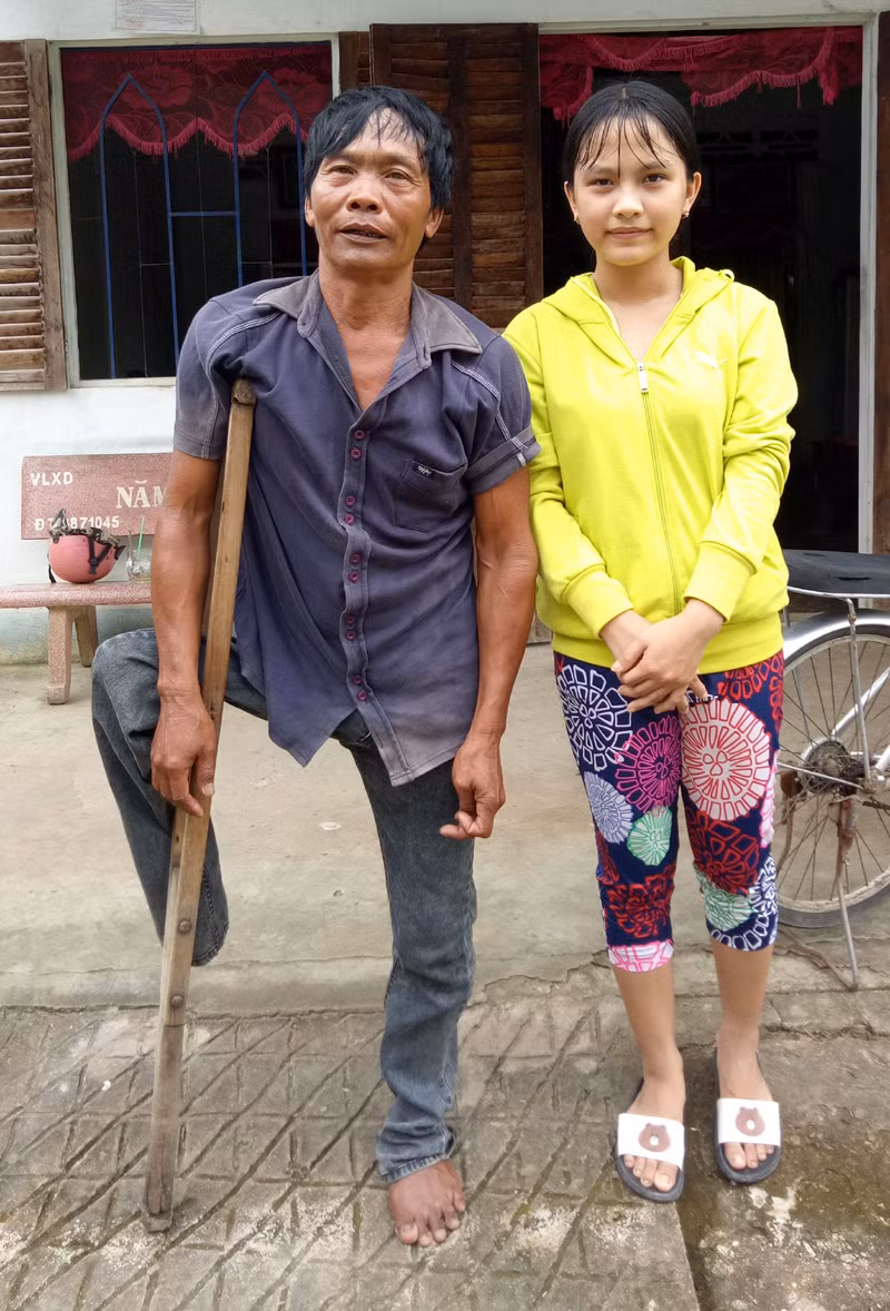 Anh Hồ Văn Tân cùng con gái Cẩm Thu