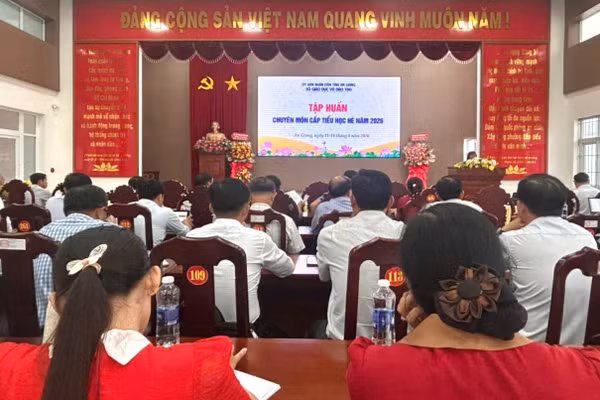 An Giang tập huấn nâng cao năng lực chuyên môn cho cán bộ, giáo viên