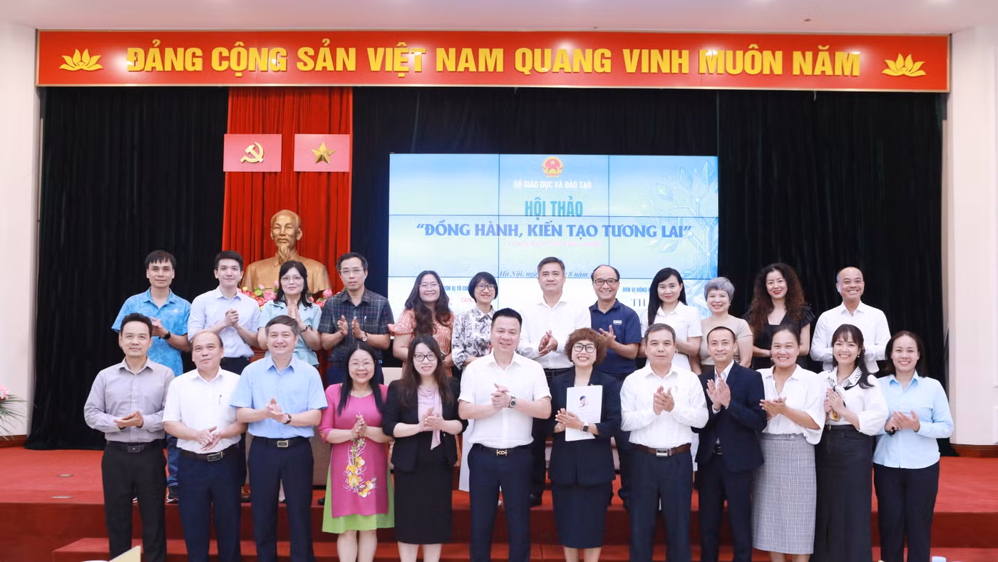 Đồng hành, kiến tạo tương lai: Vì một Việt Nam khỏe mạnh
