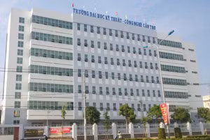 Trường Đại học Kỹ thuật - Công nghệ Cần Thơ.