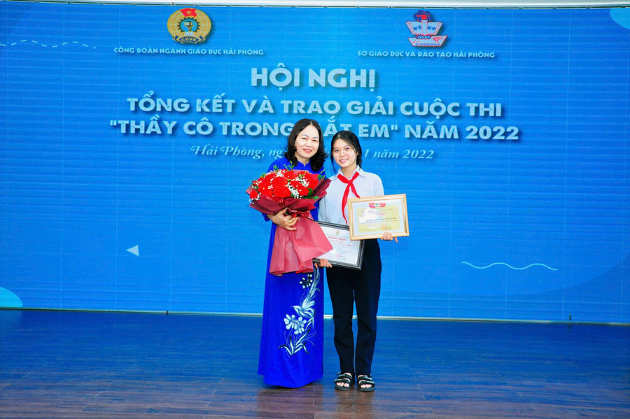 Nhấn vào ảnh để phóng to phuong-linh.jpg?w=900