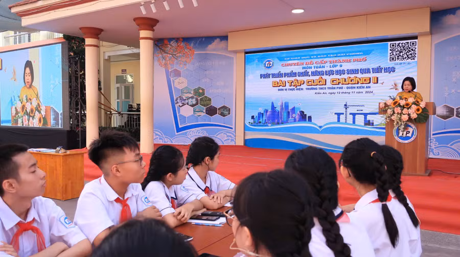 Chuyên đề chuyên môn cấp thành phố tại Trường THCS Trần Phú.