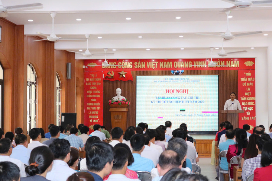 Hội nghị được tổ chức tại Trường THPT Thái Phiên.