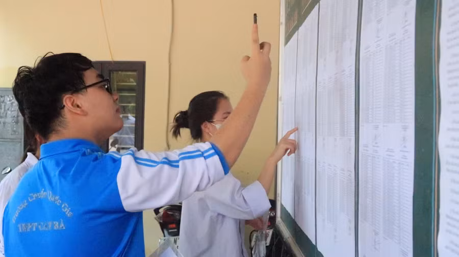 Điểm tuyển sinh vào lớp 10 năm học 2024-2025 cao hơn so với những năm học trước.