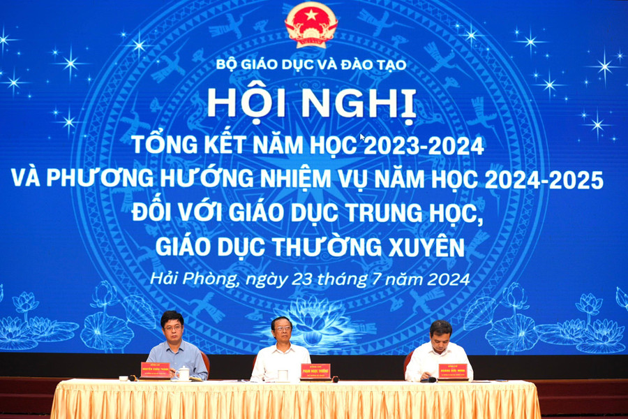 Quang cảnh Hội nghị sáng 23/7.