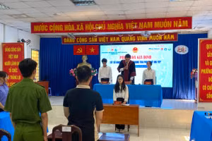 Hoạt động tuyên truyền, giáo dục pháp luật và phiên tòa giả định, sáng ngày 1/8, tại TP Thủ Đức - TPHCM.