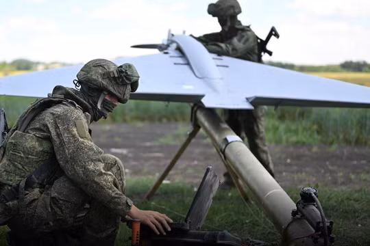 Binh sĩ Nga triển khai chiến đấu UAV.