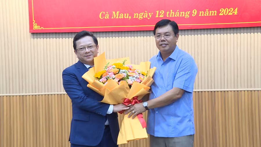 trao quyet dinh 20.jpg