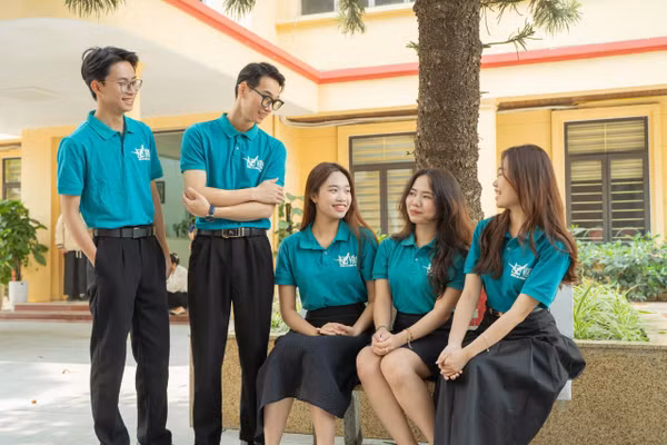 Sinh viên Trường ĐH Khoa học Xã hội và Nhân văn (ĐH Quốc gia Hà Nội).