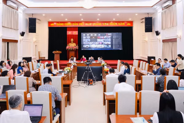 Toàn cảnh buổi tập huấn.