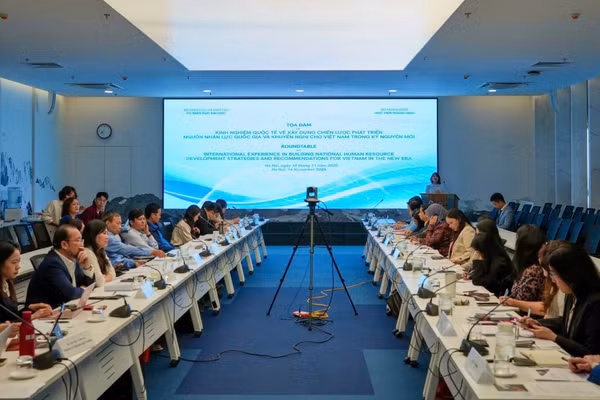 Toàn cảnh Tọa đàm.