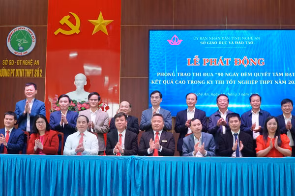 Nghệ An phát động '90 ngày đêm' quyết tâm giữ vững tốp đầu Kỳ thi tốt nghiệp THPT 2026