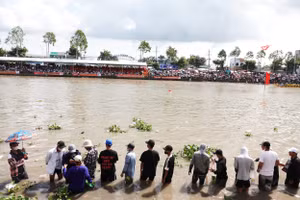 Khu vực diễn ra Lễ hội Óoc Om Bóc - Đua ghe Ngo Sóc Trăng năm 2024 (nay là TP Cần Thơ).