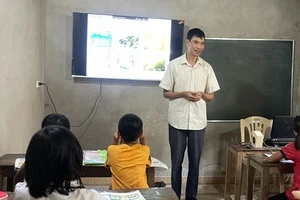 Một buổi dạy học tiếng Anh của anh Nguyễn Cảnh Dương.