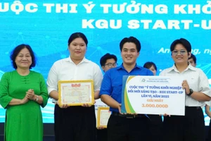 Dự án KGU21: “BanaGut - Khỏe từ ruột, sạch từ thiên nhiên” xuất sắc đạt giải Nhất Cuộc thi KGU STARTUP lần VI, năm 2025.