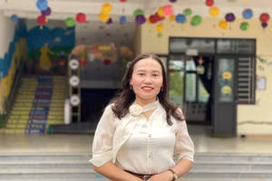 Bà Nguyễn Thị Hoa - Hiệu trưởng Trường Mầm non Hương Lâm (xã Hương Xuân, Hà Tĩnh).