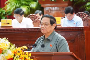 Thủ tướng Phạm Minh Chính phát biểu tại Hội nghị tiếp xúc cử tri TP Cần Thơ.
