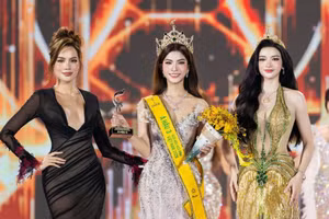 Phan Lê Kim Ngọc (giữa) xuất sắc giành danh hiệu Á hậu 3 Miss Grand Vietnam 2026.