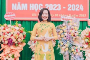 Cô Nguyễn Thị Mỹ Bình - GV Lịch sử, Phó Hiệu trưởng Trường THPT chuyên Hà Tĩnh.